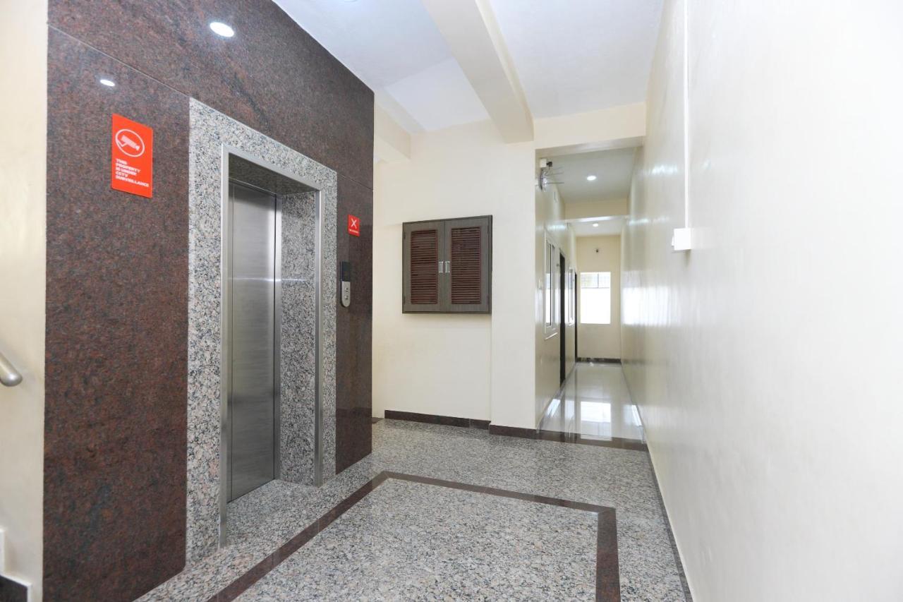 Oyo 14934 Kalyani Grand Hotell Chennai Eksteriør bilde